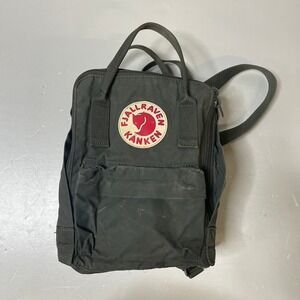 Fjallraven Kanken Backpack Mini Forest Green Vinylon Water Resistant Classic Bag